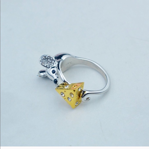 NWT KATE SPADE β οΈ YEAR OF THE RAT RING - Picture 4 of 10